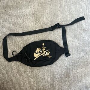 Nike Fanny Pack